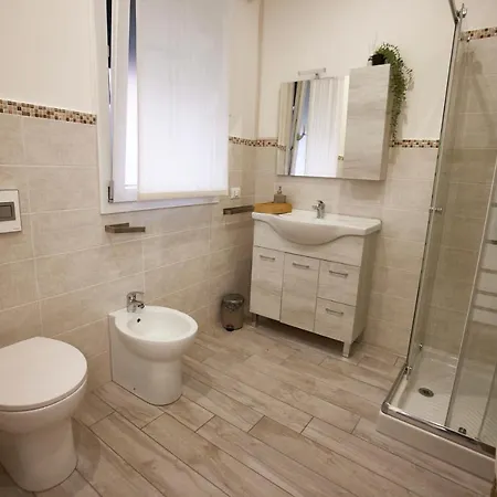 Apartment Likehome Voltacasotto Monolocale Exclusive 2pxs Ferrara