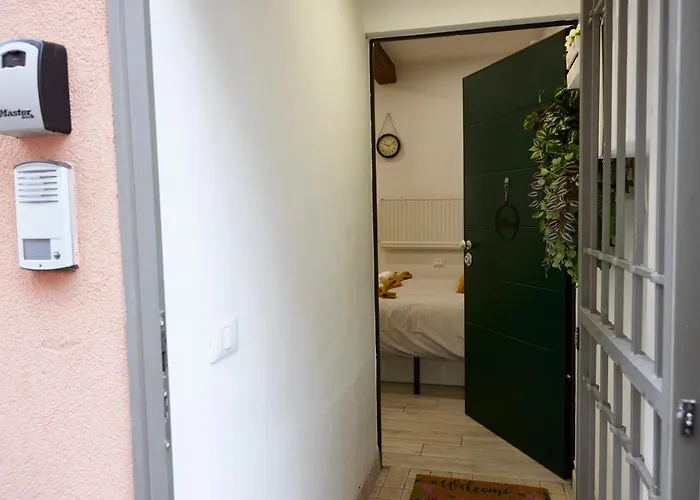 Likehome Voltacasotto Monolocale Exclusive 2pxs * Ferrara